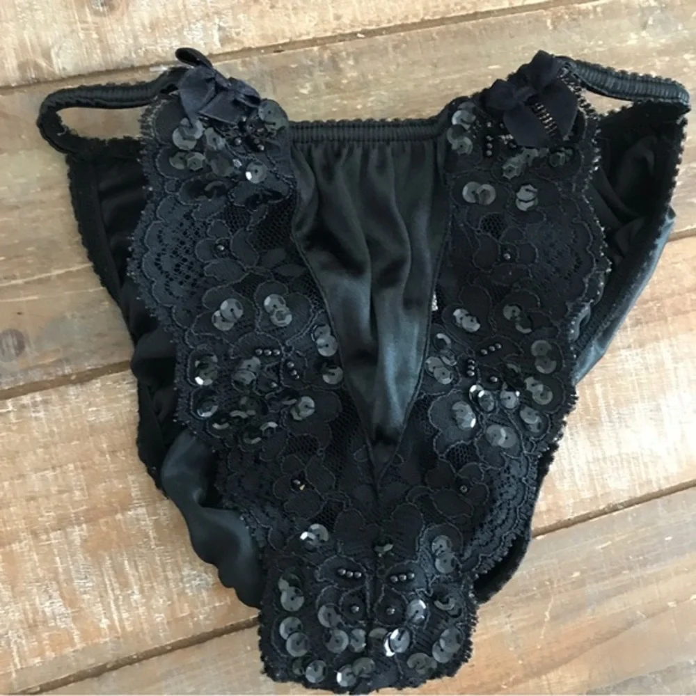 Vintage 90’s Victoria’s Secret Sequin and Beaded Satin Black String Bikini CTRR‎